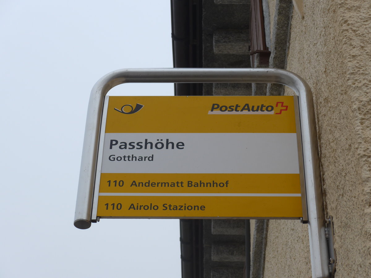 (175'017) - PostAuto-Haltestelle - Gotthard, Passh�he - am 18. September 2016