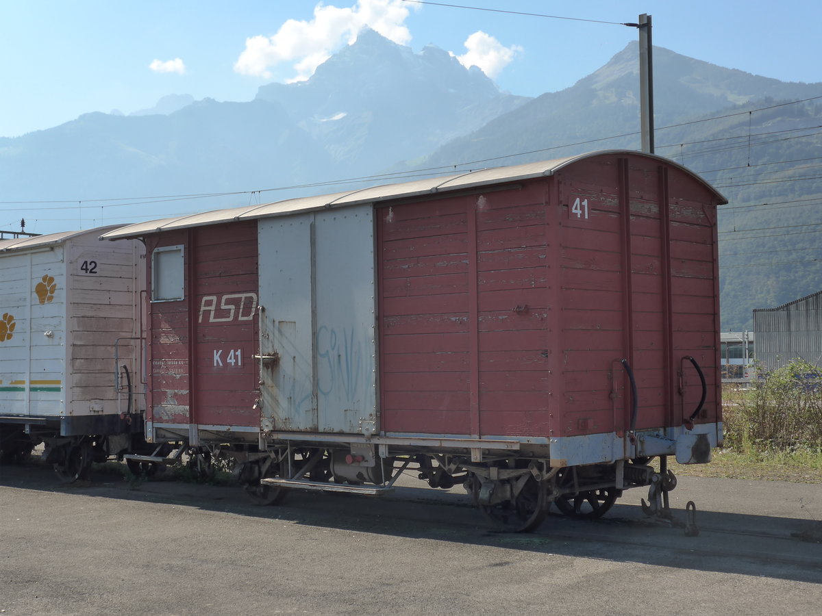 (175'114) - ASD-G�terwagen - Nr. 41 - am 24. September 2016 im Bahnhof Bex