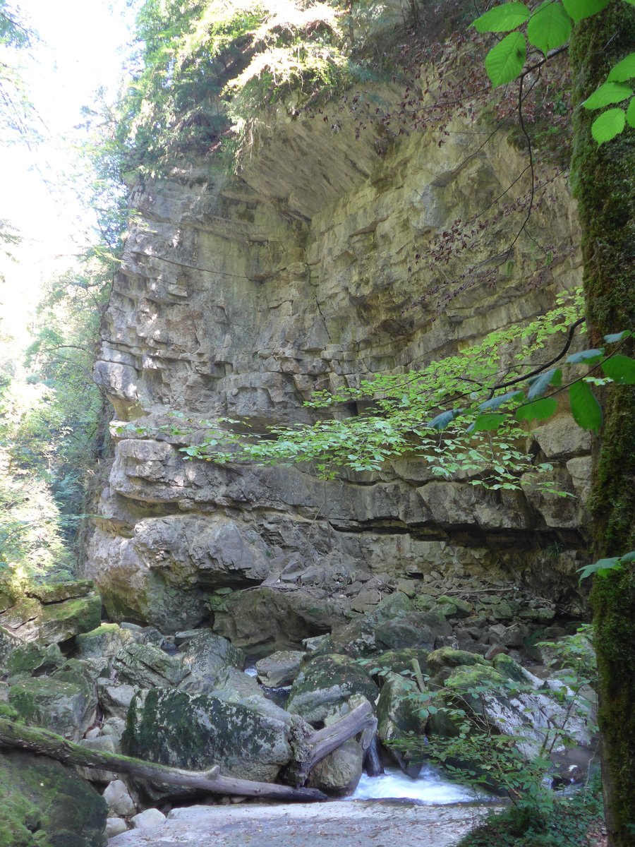 (175'192) - In der Areuse-Schlucht am 25. September 2016 bei Boudry