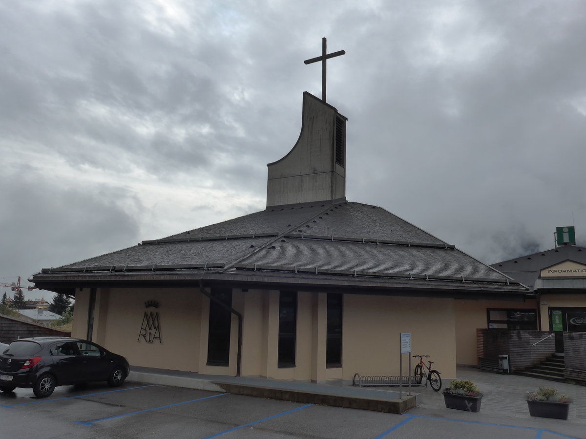 (175'929) - Die Kirche in Maurach am 19. Oktober 2016