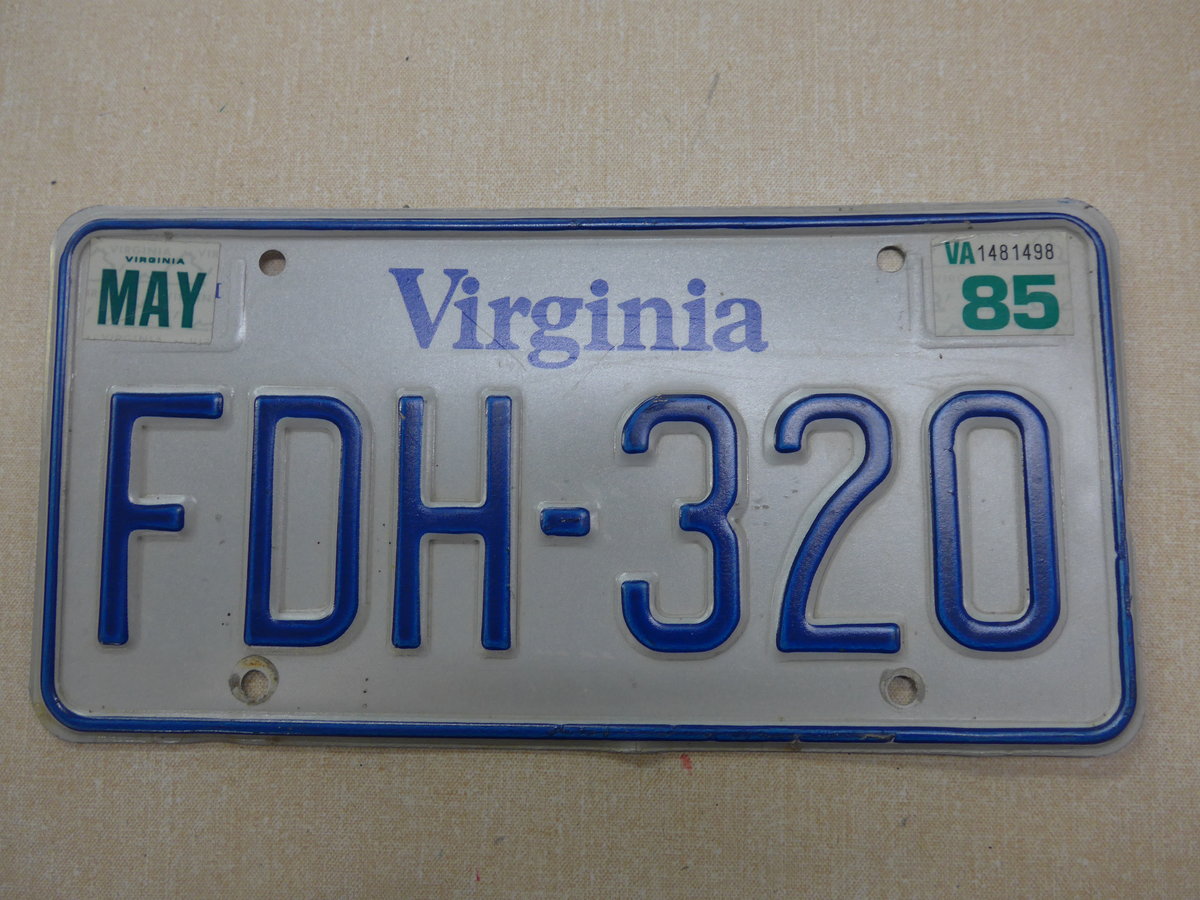 (176'824) - Autonummer aus Amerika - FDH-320 - am 2. Dezember 2016 im BrockiShop