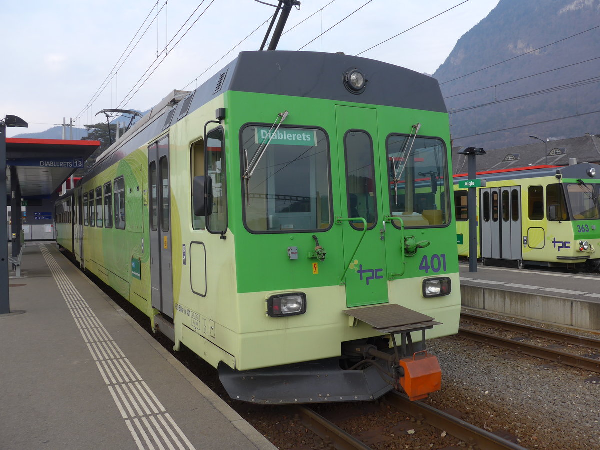 (177'596) - TPC-Triebwagen - Nr. 401 - am 2. Januar 2017 im Bahnhof Aigle