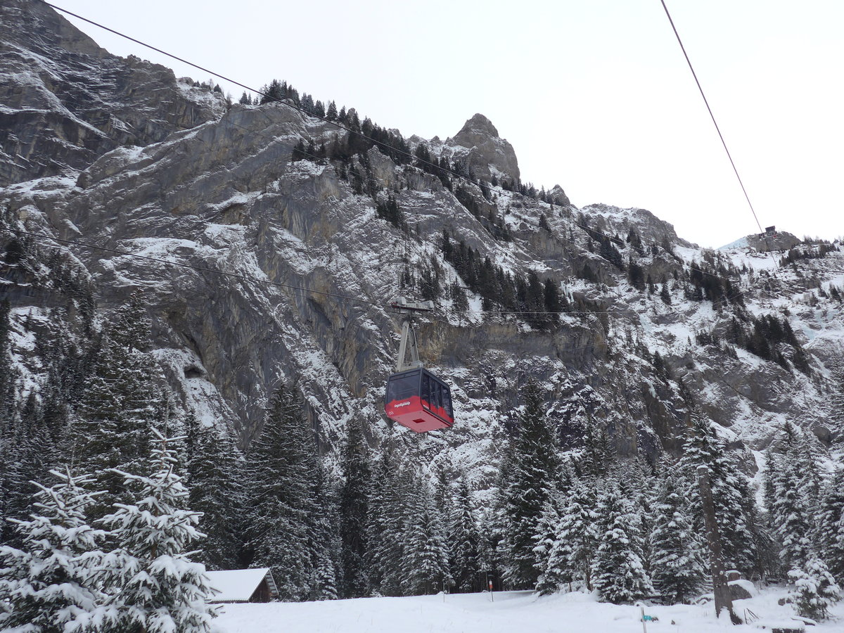 (177'865) - Luftseilbahn Unter dem Birg - Engstligenalp - Lube 03 - am 7. Januar 2017 in Adelboden, Unter dem Birg