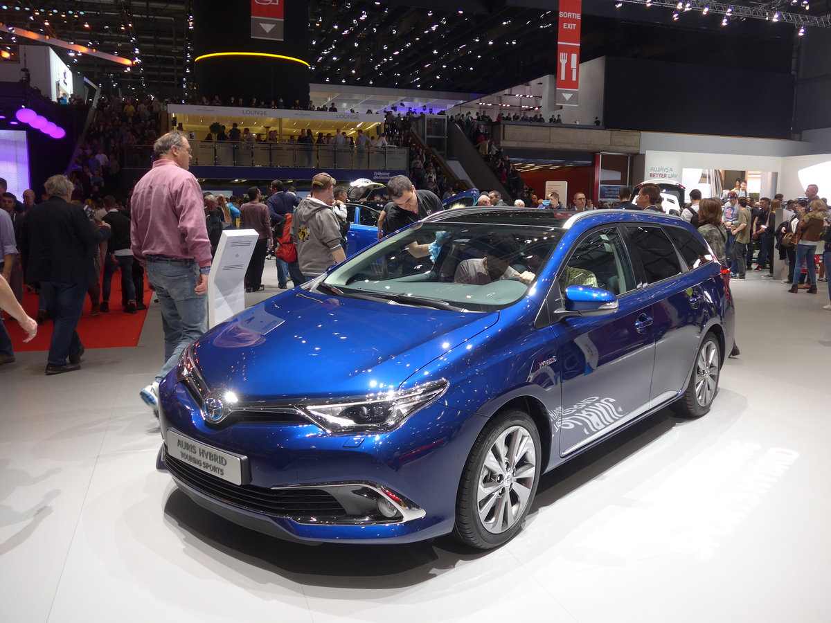 (178'924) - Toyota Autis am 11. M�rz 2017 im Autosalon Genf