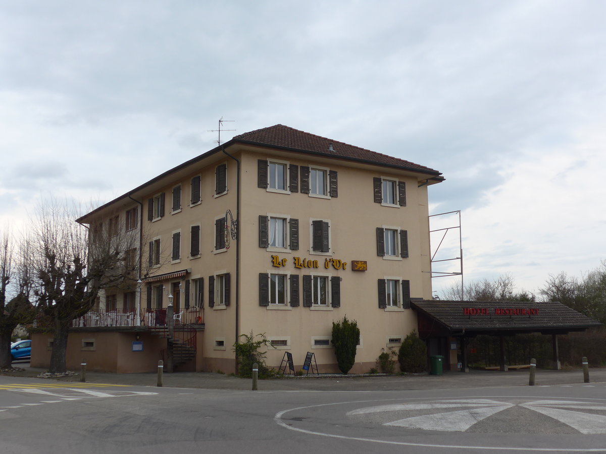 (179'262) - Das H�tel Lion d'Or am 1. April 2017 in Vendlincourt