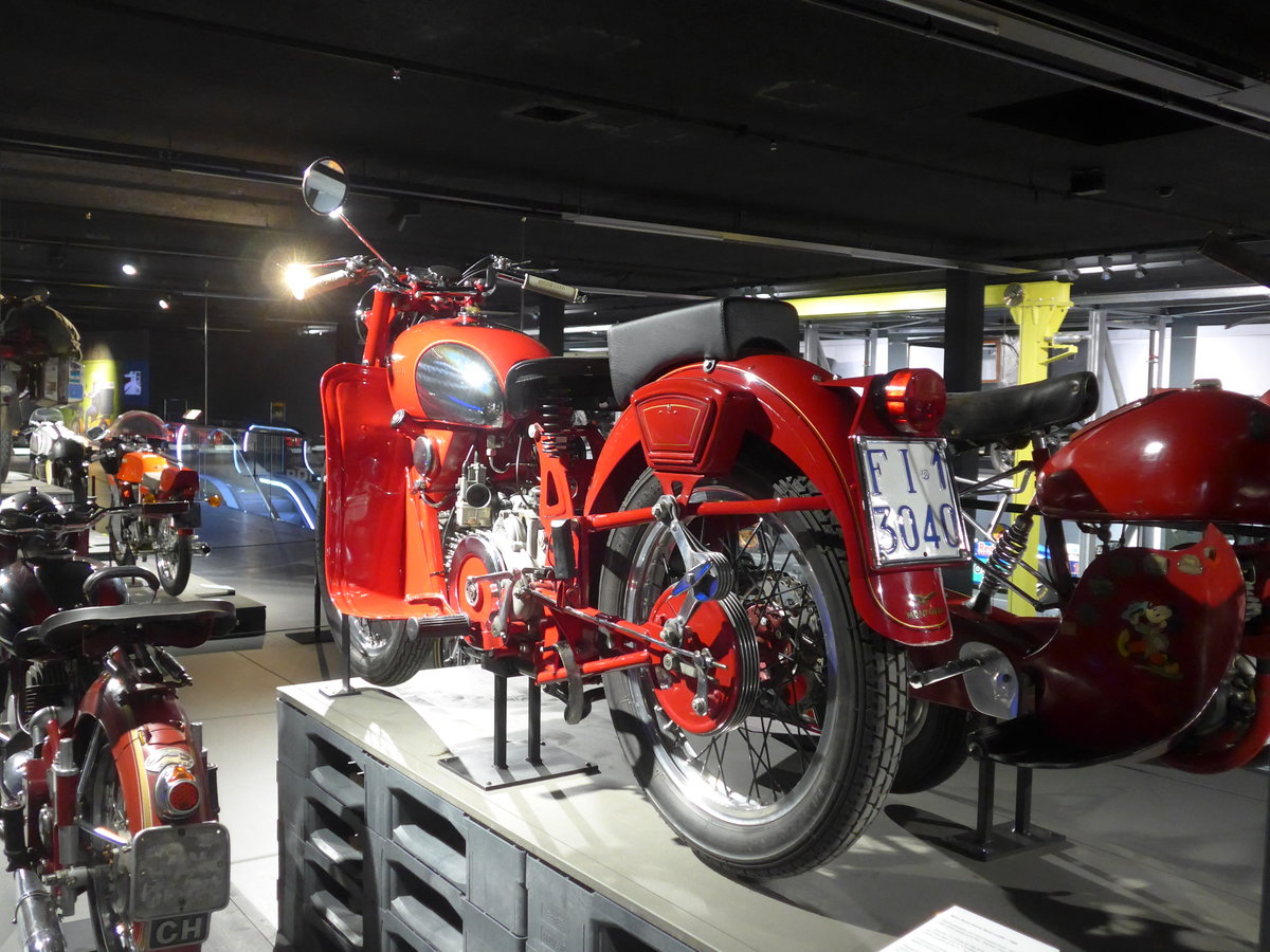 (179'787) - Moto Guzzi - FI 13'040 - am 29. April 2017 in Luzern, Verkehrshaus