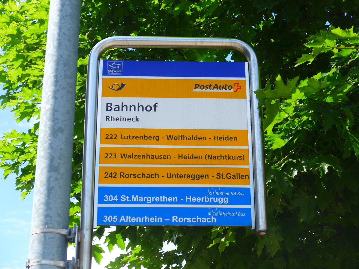(180'246) - PostAuto/RTB-Haltestelle - Rheineck, Bahnhof - am 21. Mai 2017