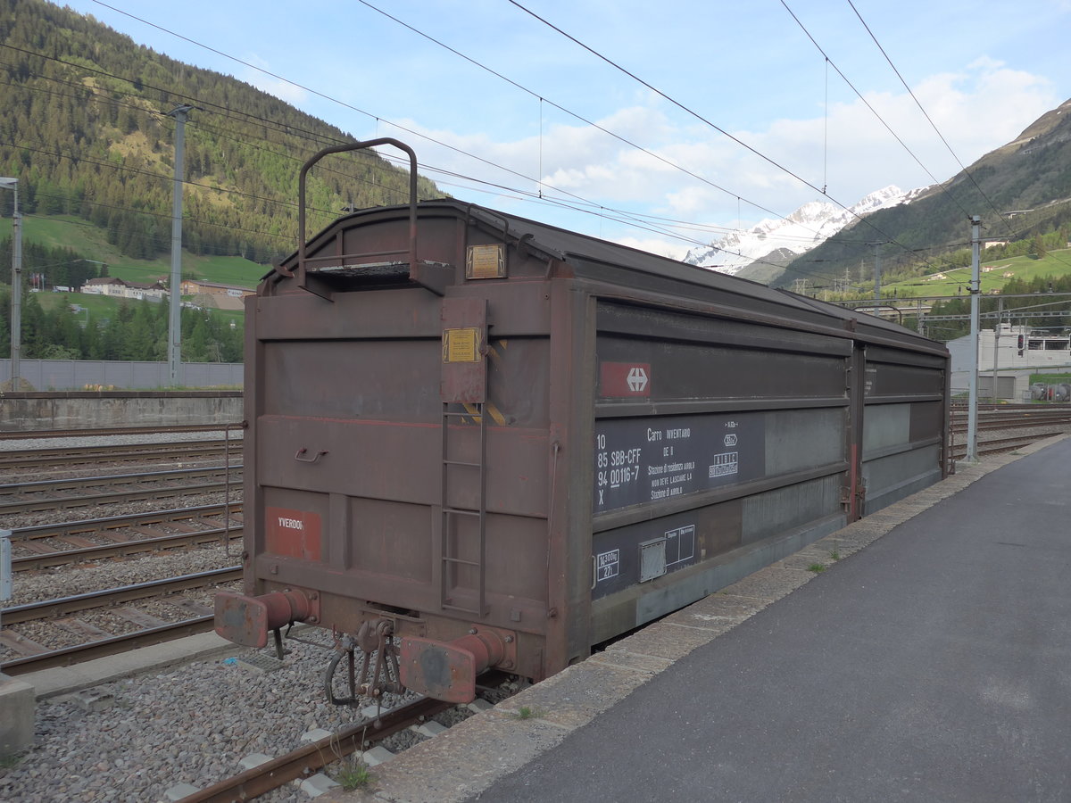 (180'673) - SBB-G�terwagen - Nr. 94 00116--7 - am 24. Mai 2017 im Bahnhof Airolo