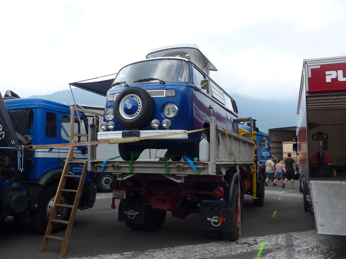 (181'424) - VW-Bus am 24. Juni 2017 in Interlaken, Flugplatz