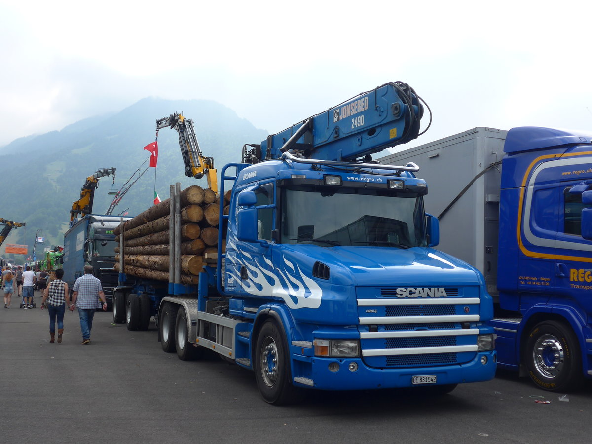(181'425) - Regro, Hasle-R�egsau - BE 831'542 - Scania am 24. Juni 2017 in Interlaken, Flugplatz