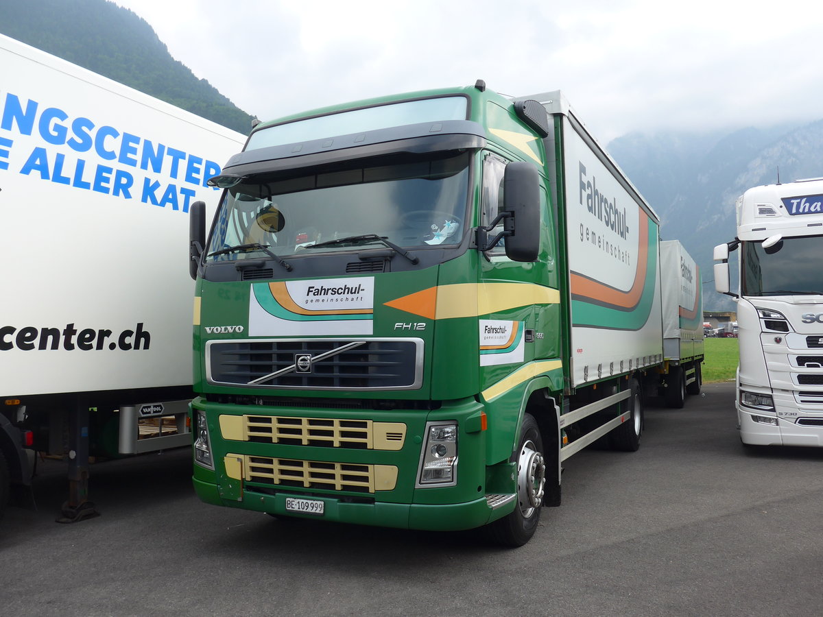 (181'426) - Fahrschulgemeinschaft, Bern - BE 109'999 - Volvo am 24. Juni 2017 in Interlaken, Flugplatz