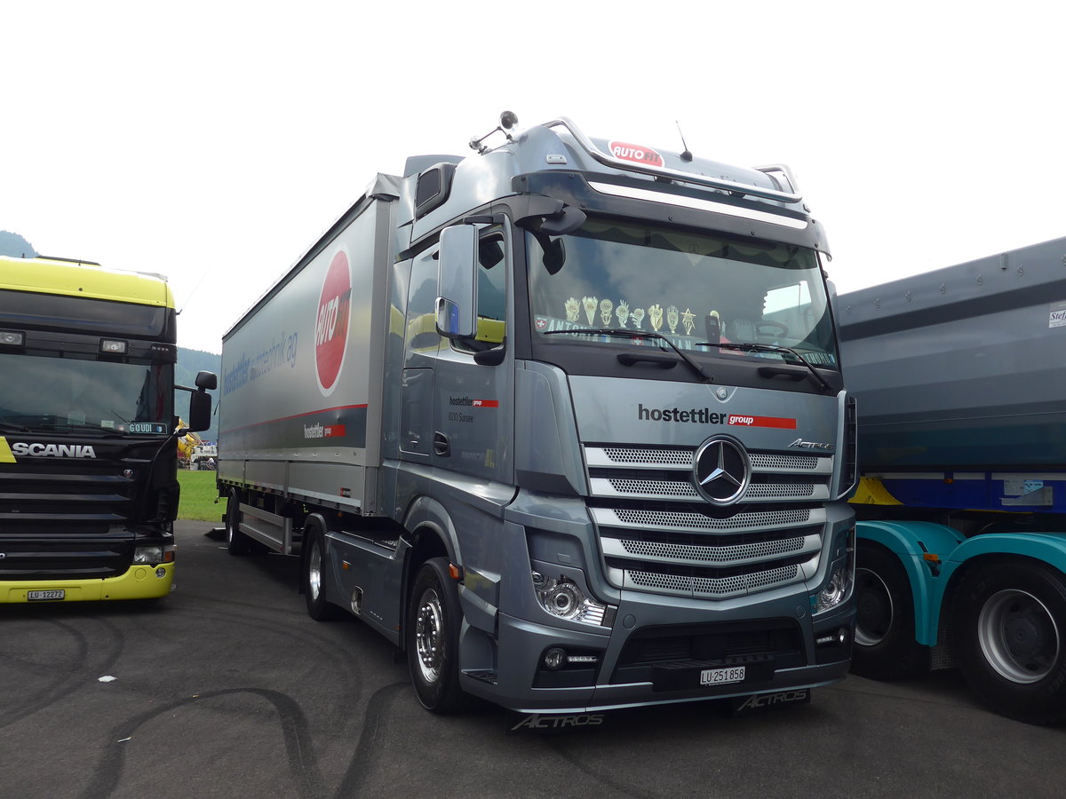 (181'466) - Hostettler, Sursee - LU 251'858 - Mercedes am 24. Juni 2017 in Interlaken, Flugplatz