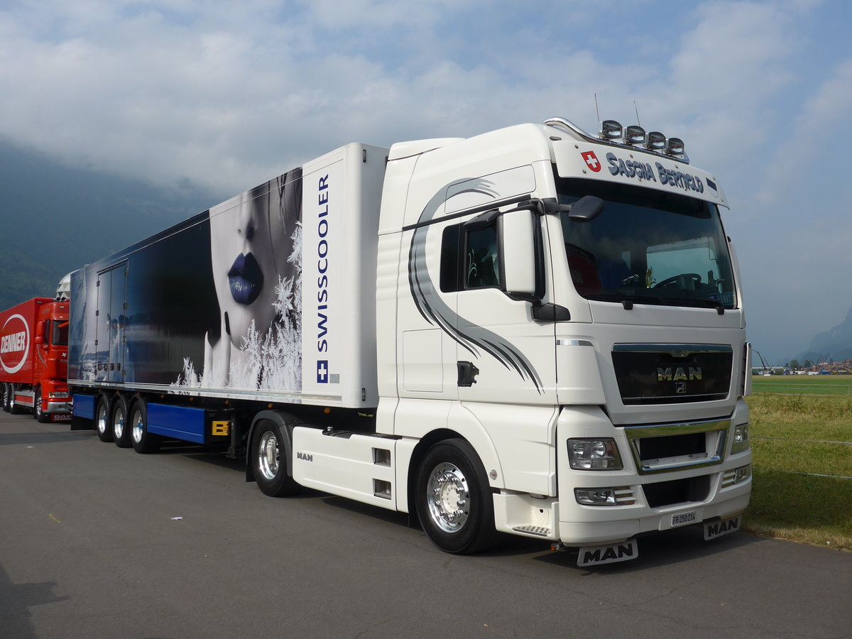 (181'507) - Berthold, Schmitten - FR 250'214 - MAN am 24. Juni 2017 in Interlaken, Flugplatz