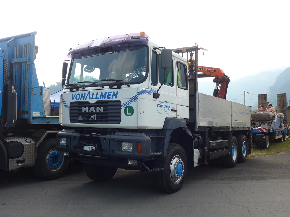 (181'510) - von Allmen, M�lenen - BE 166'112 - MAN am 24. Juni 2017 in Interlaken, Flugplatz