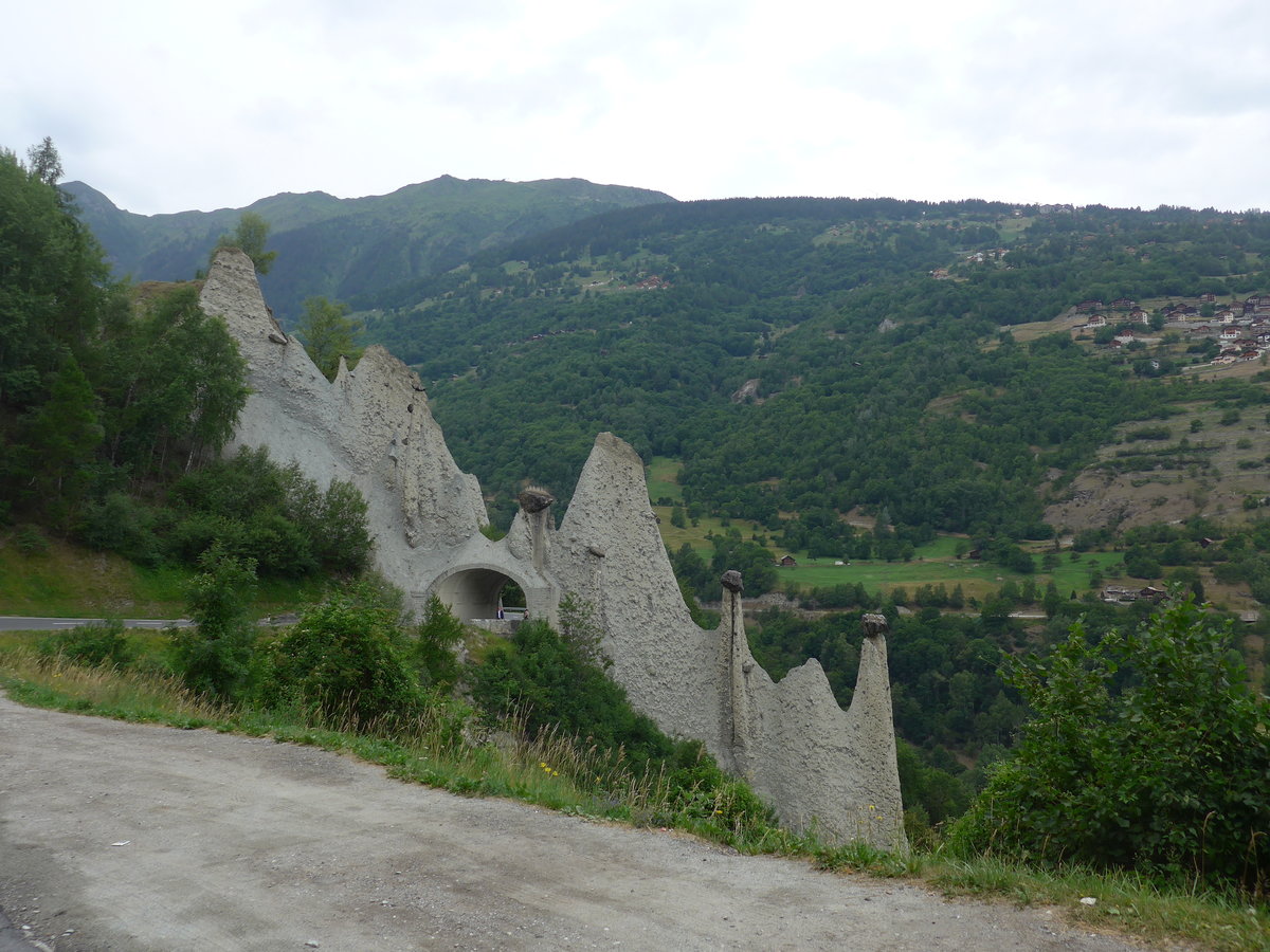 (181'810) - Die Pyramiden am 9. Juli 2017 von Euseigne