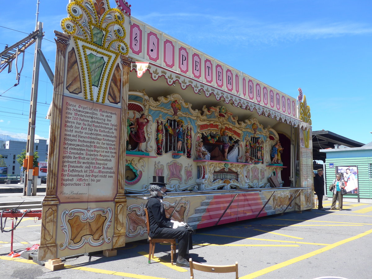 (182'092) - Die gr�sste Konzertorgel der Welt am 16. Juli 2017 beim Bahnhof Thun