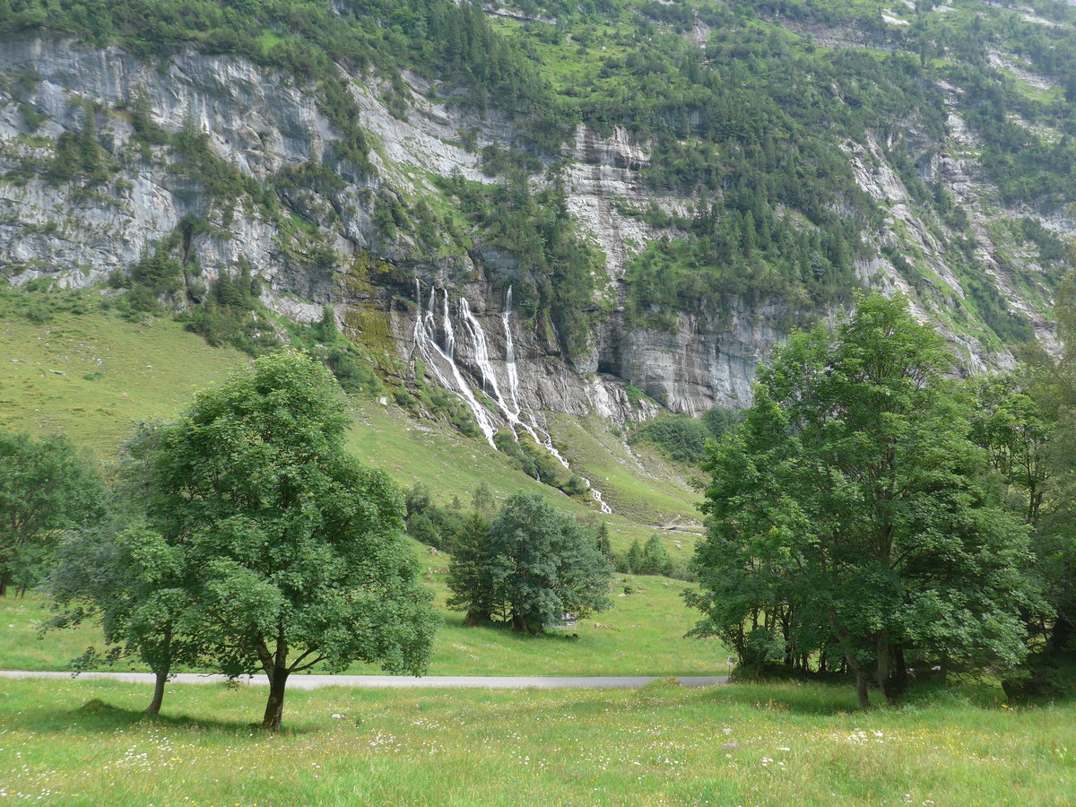 (182'135) - Die Jungibachf�lle am 16. juli 2017 bei Innertkirchen
