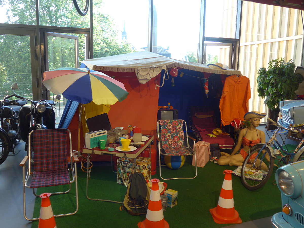 (183'049) - Campingplatz am 8. August 2017 in Dresden, Die Welt der DDR
