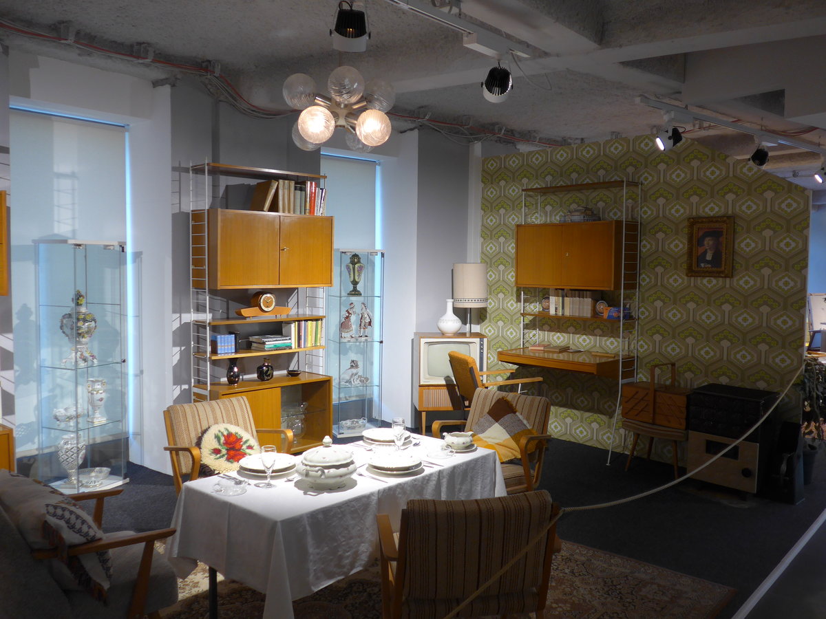 (183'057) - Wohnung am 8. August 2017 in Dresden, Die Welt der DDR