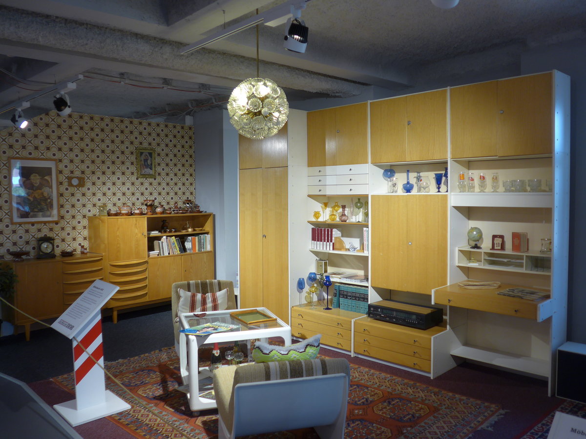 (183'061) - Wohnung am 8. August 2017 in Dresden, Die Welt der DDR