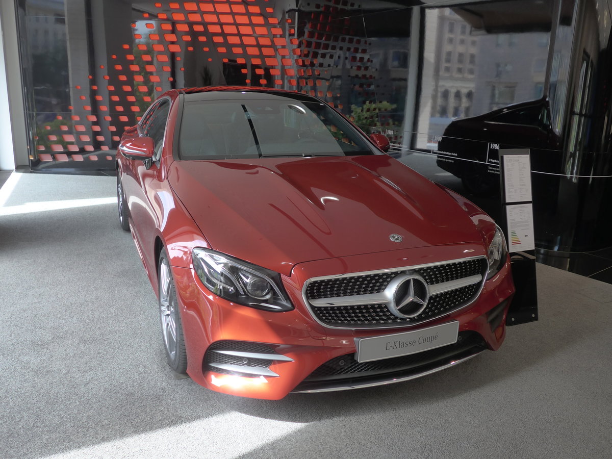 (183'312) - Mercedes E-Klasse Coup� am 10. August 2017 in Berlin