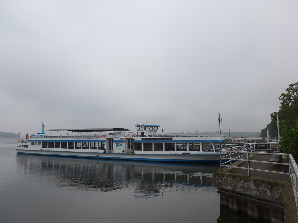 (183'428) - Motorschiff Wappen von Berlin am 11. August 2017 auf dem Wannsee bei Berlin