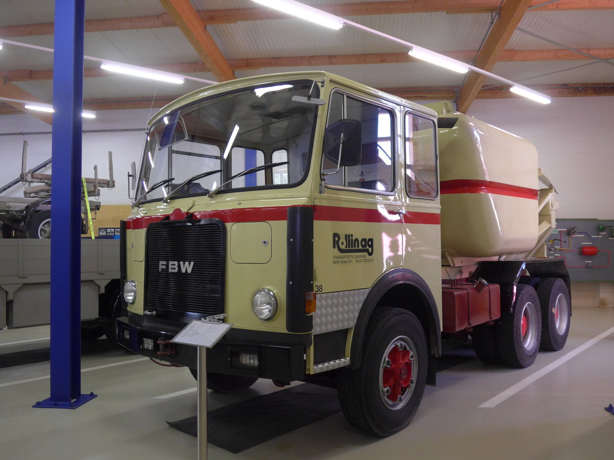 (183'942) - R�llin, Hirzel - Nr. 38 - FBW am 23. August 2017 in Wetzikon, FBW-Museum