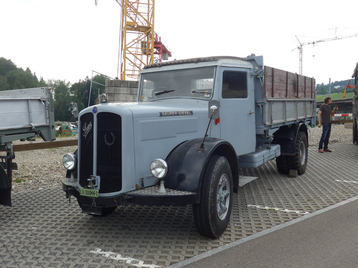 (184'404) - Saurer - LU 10'066 U - am 26. August 2017 in Oberkirch, CAMPUS Sursee