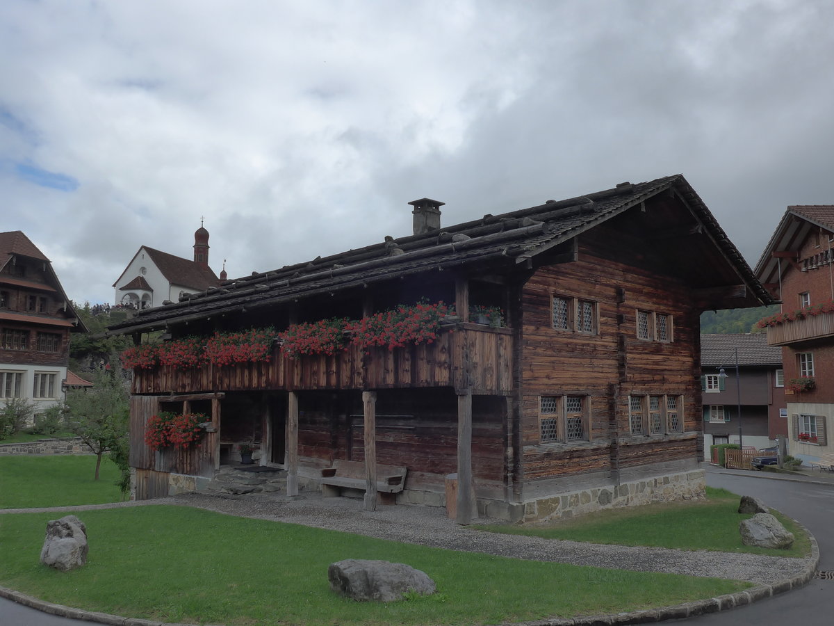 (184'722) - Das Geburtshaus von Niklaus von Fl�h am 10. September 2017 in Fl�eli-Ranft