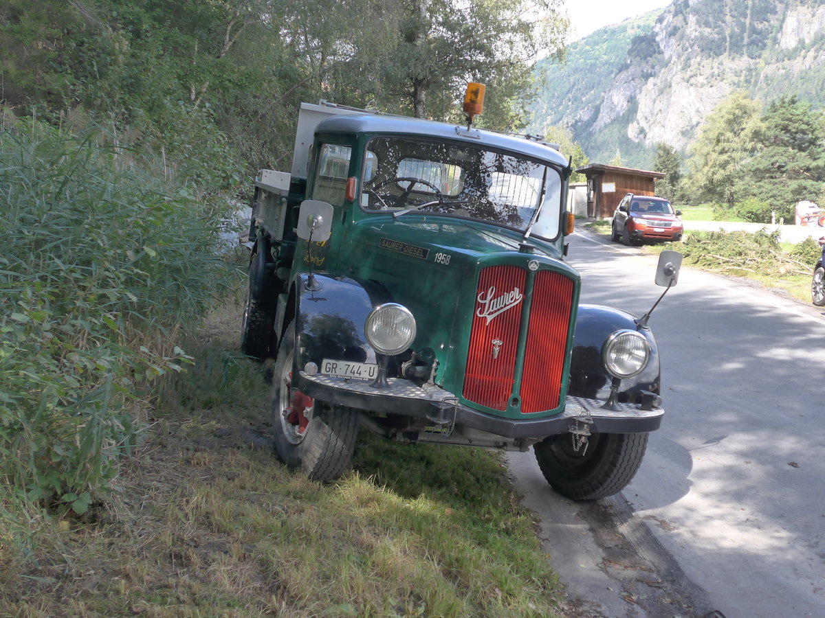 (184'979) - Frei, Davos - GR 744 U - Saurer am 16. September 2017 in Cazis, B�ndner Arena