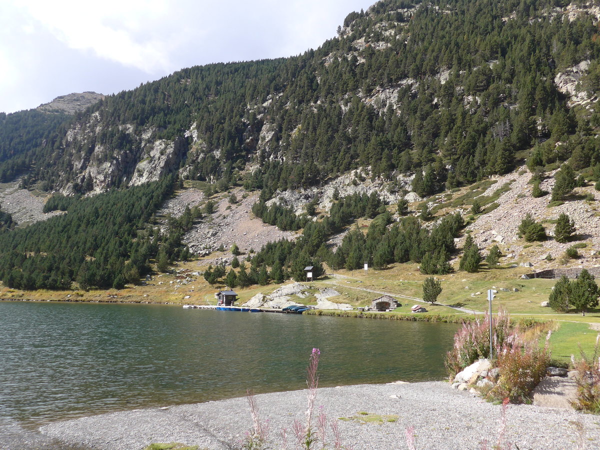 (185'248) - Der Stausee am 26. September 2017 im Vall de N�ria