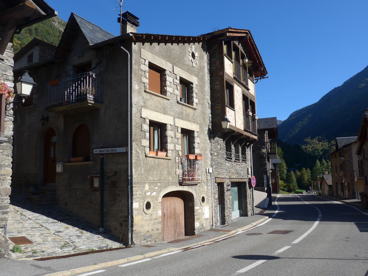 (185'329) - Haus am 27. September 2017 in Llorts