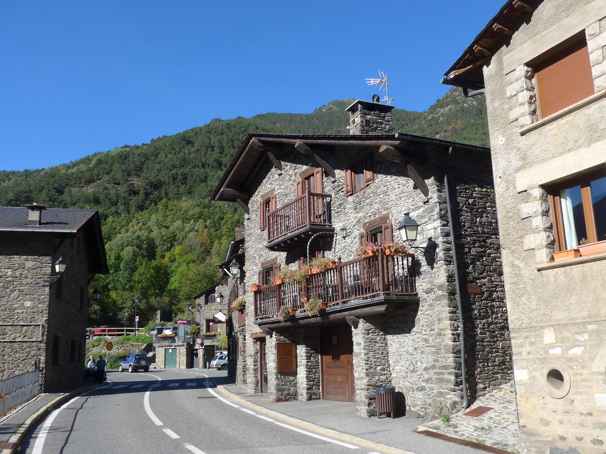 (185'330) - Haus am 27. September 2017 in Llorts