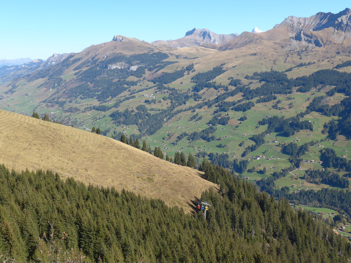 (185'841) - Ausblick von der Tschentenalp aus am 15. Oktober 2017 oberhalb Adelboden
