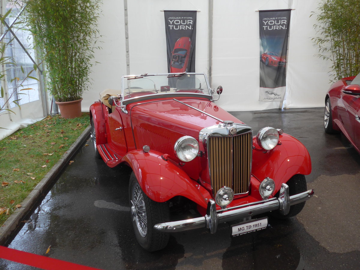 (186'250) - MG GT von 1951 an der Neuland am 5. November 2017 in Thun, Expo 