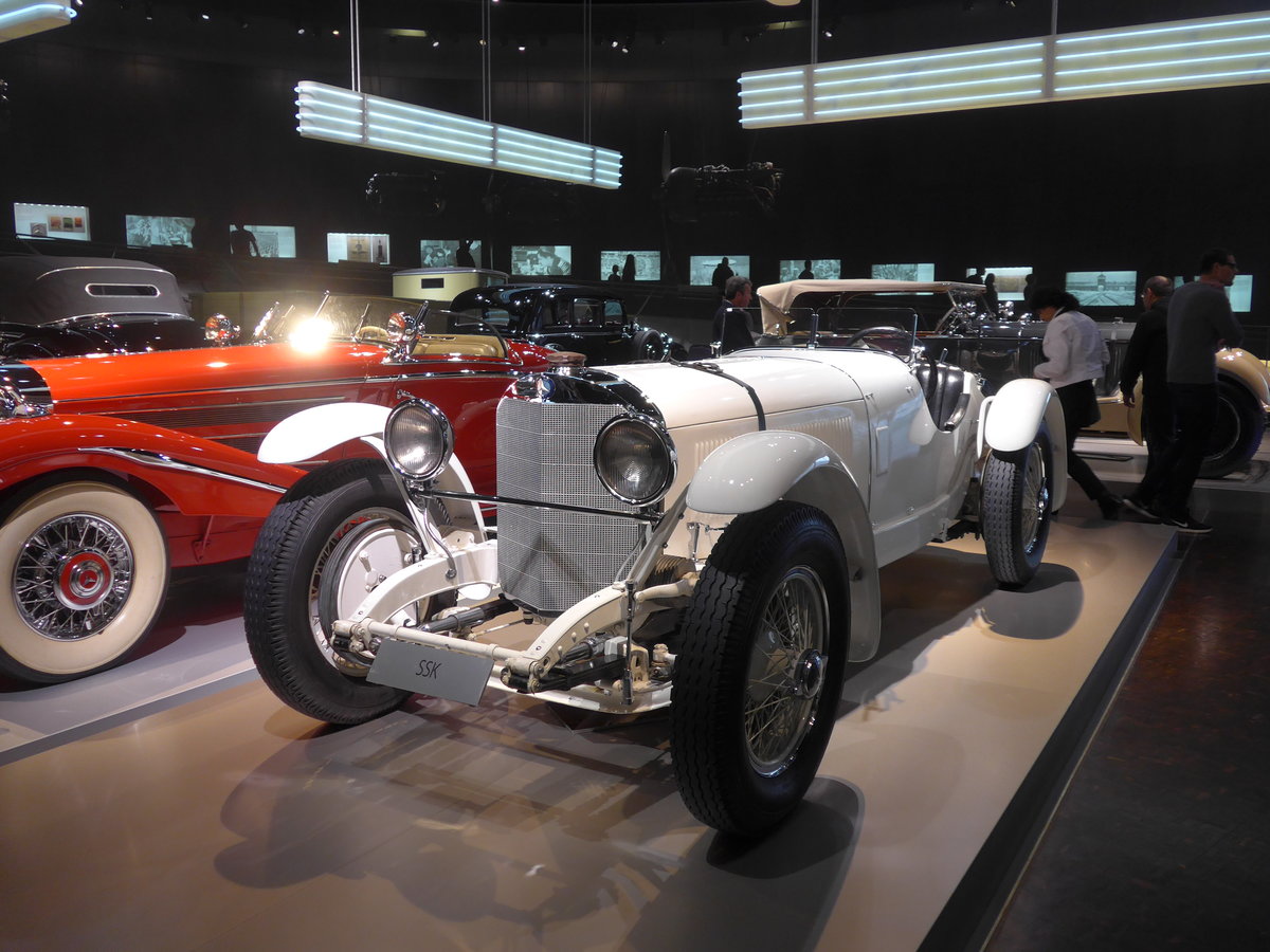 (186'334) - Mercedes-Benz 27/170/225 PS Typ SSK Sport-Zweisitzer von 1928 am 12. November 2017 in Stuttgart, Mercedes-Benz Museum