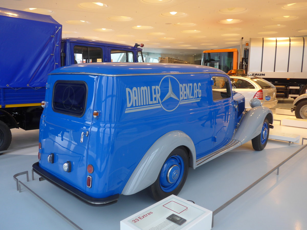 (186'425) - Mercedes-Benz 170 V Kastenwagen von 1952 (Daimler-Benz A-G) am 12. November 2017 in Stuttgart, Mercedes-Benz Museum