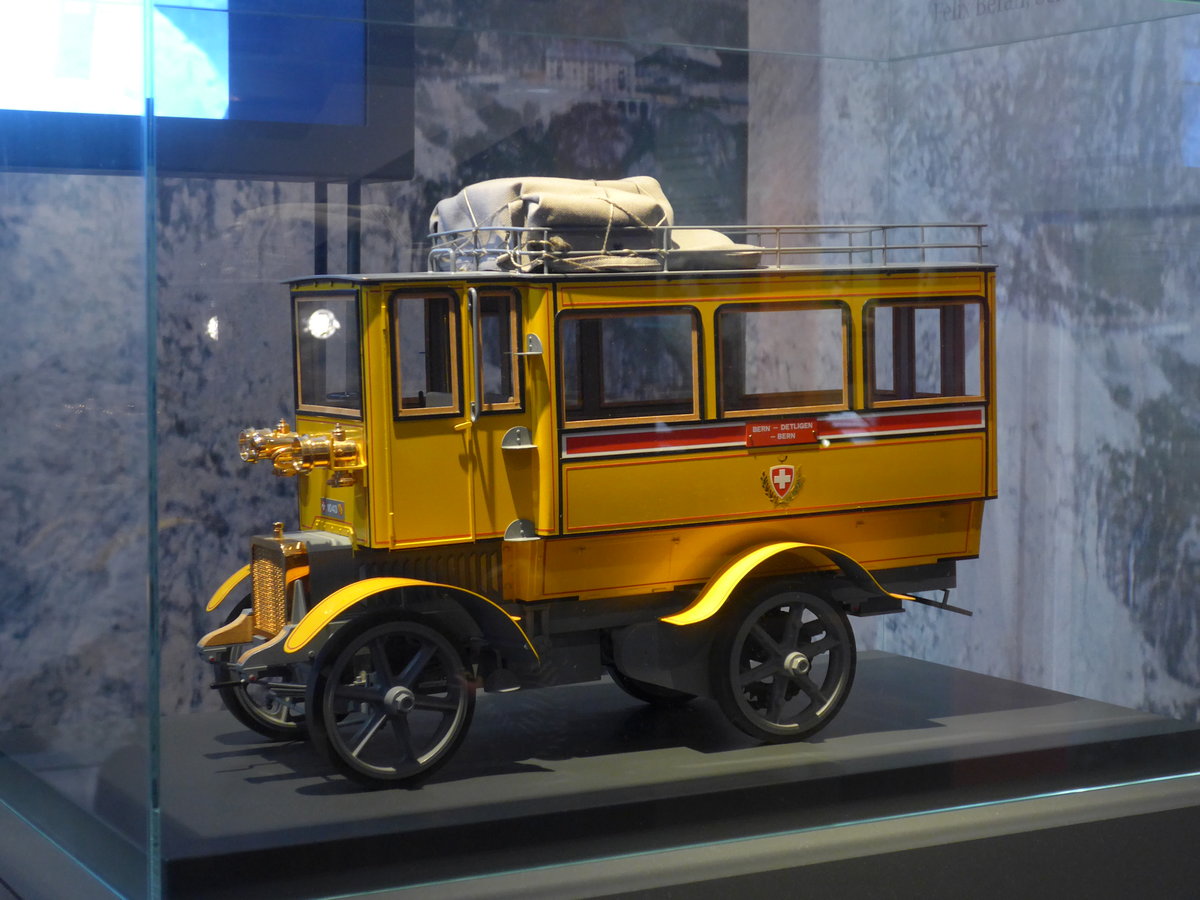 (186'545) - Model - P 1043 - am 19. November 2017 in Bern, Museum f�r Kommunikation