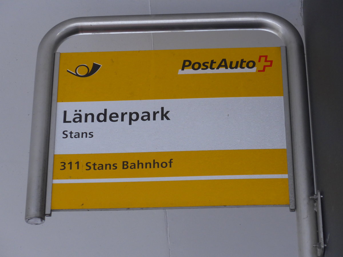 (186'812) - PostAuto-Haltestelle - Stans, L�nderpark - am 9. Dezember 2017