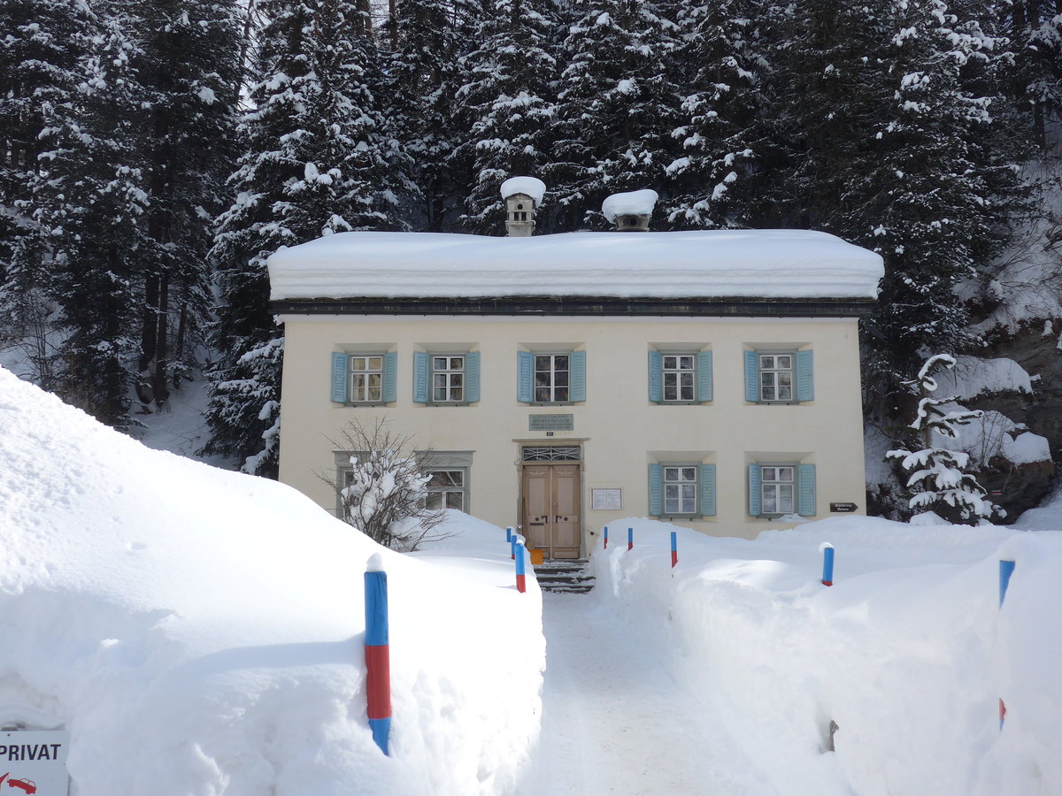 (188'150) - Das Nietsche-Haus am 3. Februar 2018 in Sils-Maria