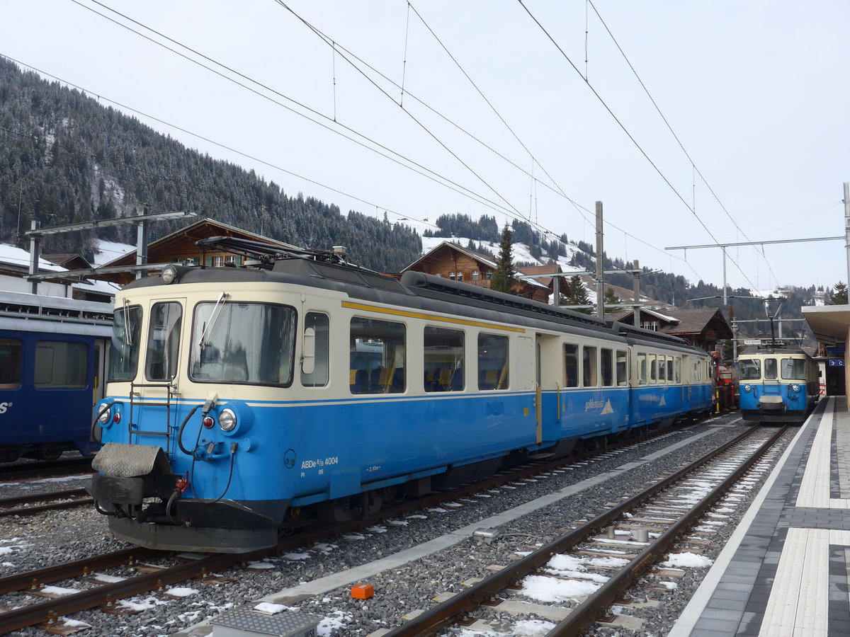 (188'194) - MOB-Pendelzug - Nr. 4004 - am 4. Februar 2018 im Bahnhof Zweisimmen