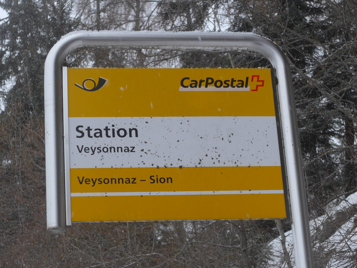 (188'366) - PostAuto-Haltestelle - Veysonnaz, Station - am 11. Februar 2018