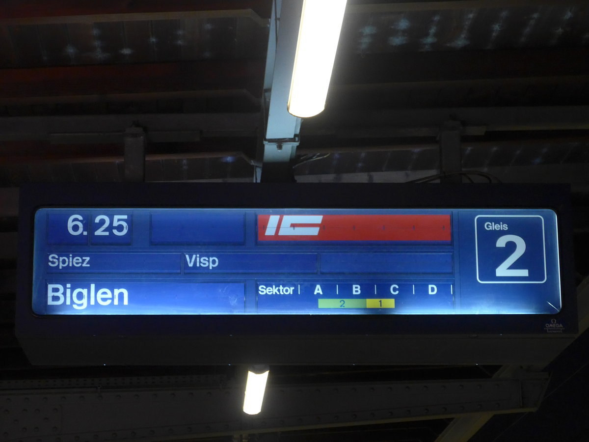 (188'973) - Nicht ganz richtige Anzeige am 3. M�rz 2018 im Bahnhof Thun