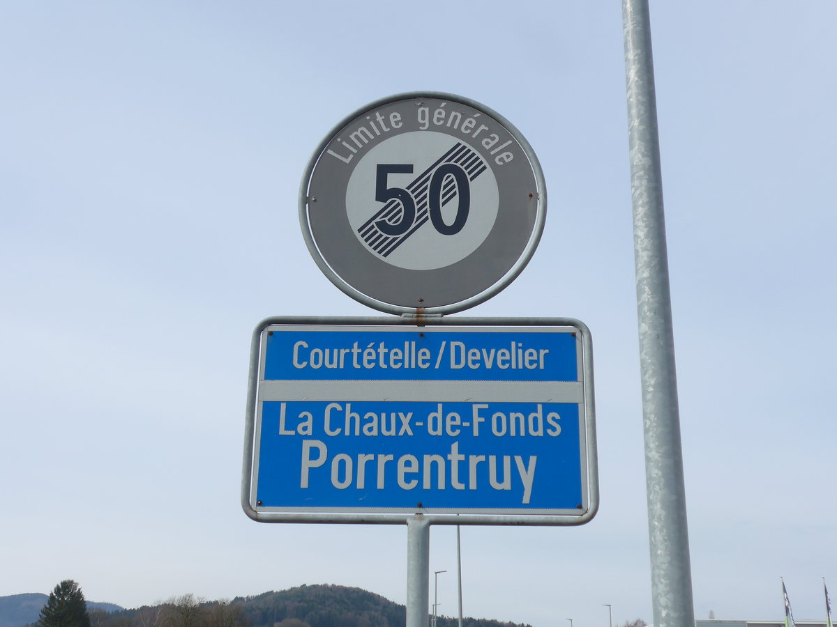 (189'930) - Ortsende von Del�mont am 2. April 2018