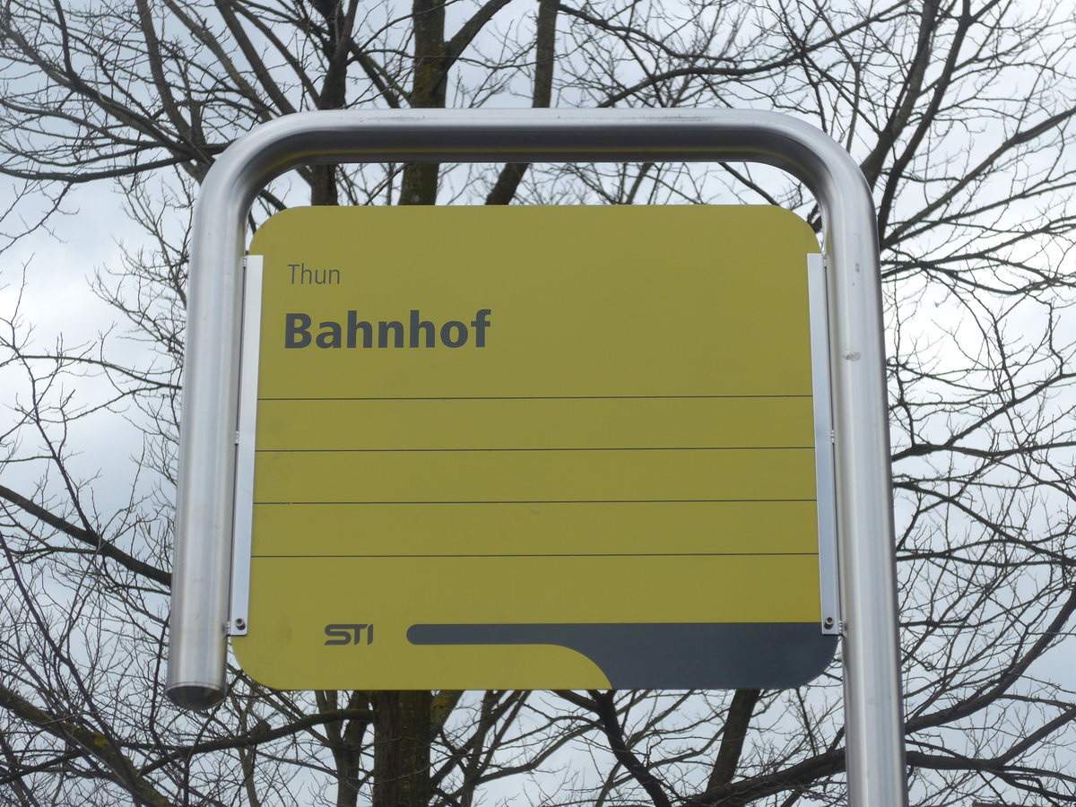 (190'097) - STI-Haltestelle - Thun, Bahnhof - am 9. April 2018