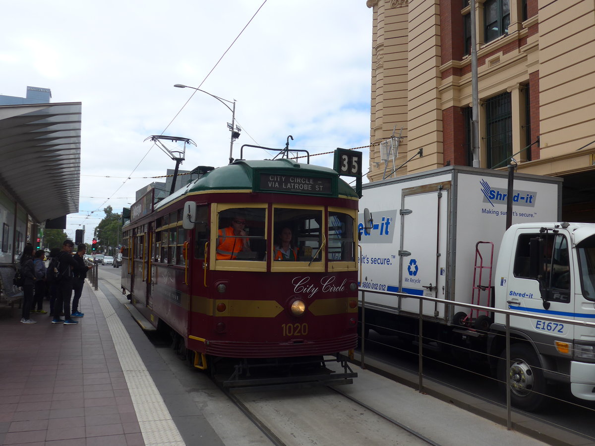 (190'175) - PTV-Tram - Nr. 1020 - am 17. April 2018 in Melbourne
