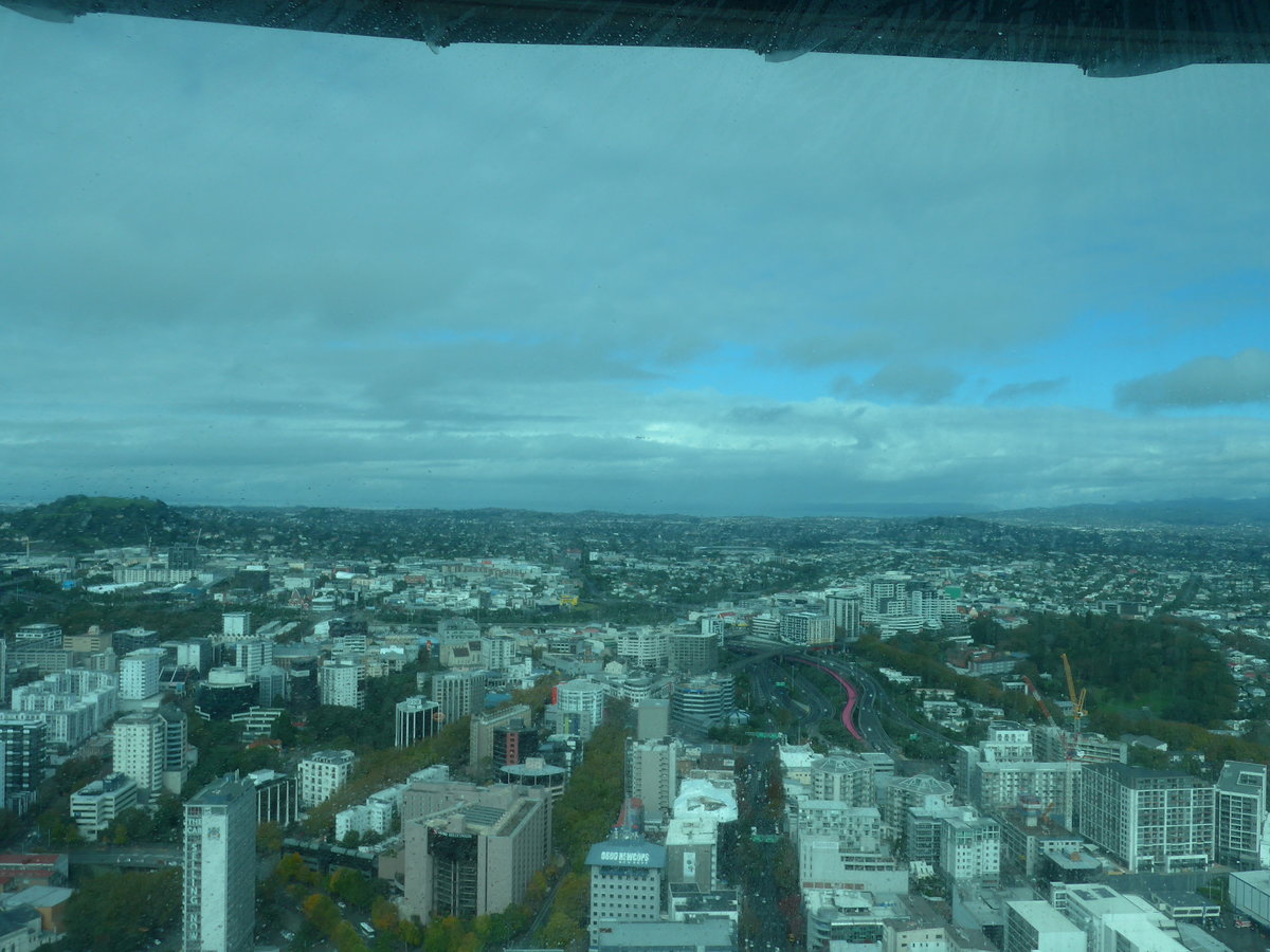 (192'159) - Auckland am 1. Mai 2018 vom Sky Tower aus