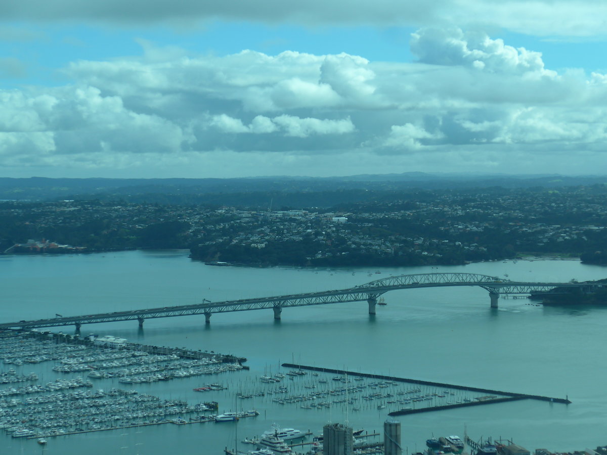 (192'179) - Auckland am 1. Mai 2018 vom Sky Tower aus