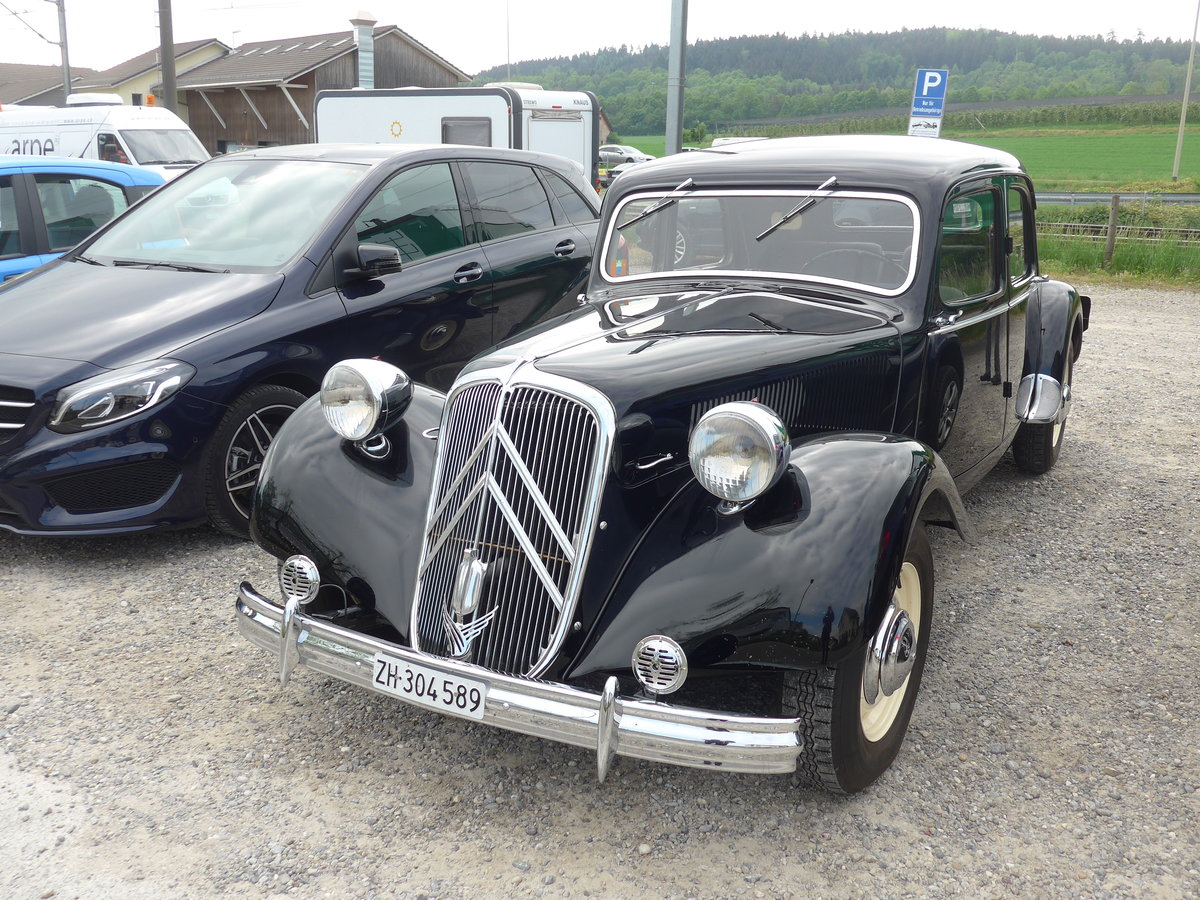 (192'423) - Citro�n - ZH 304'589 - am 5. Mai 2018 beim Bahnhof Rickenbach-Attikon