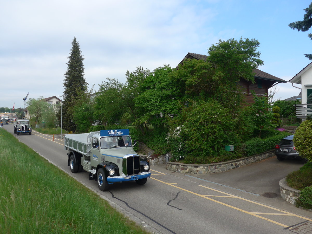 (192'432) - Stoll, Pf�ffikon - SG 27'834 U - Saurer am 5. Mai 2018 in Attikon, Bahnstrasse